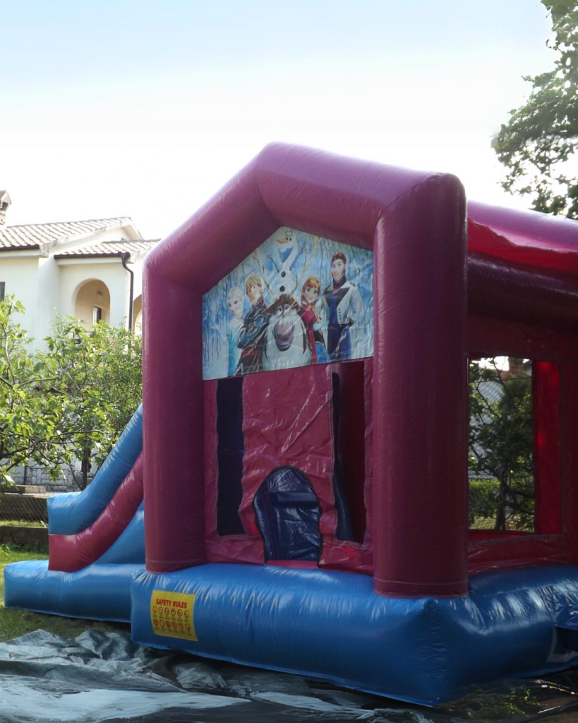 dvorac-na-napuhavanje-frozen