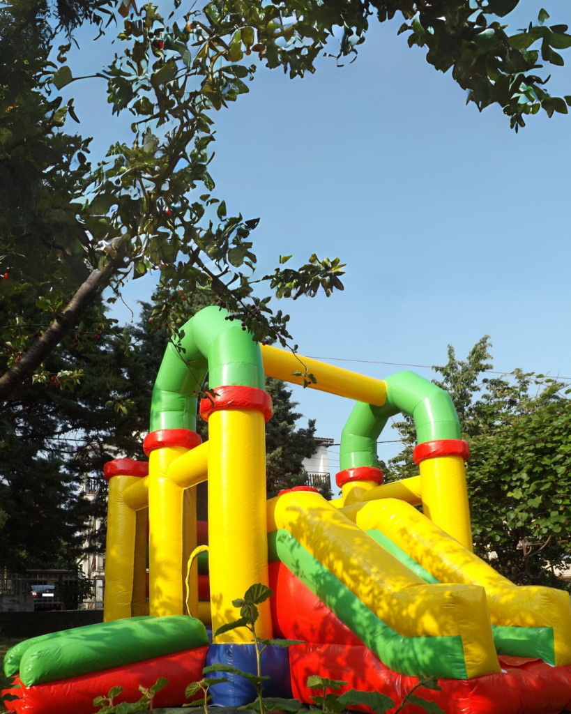 interaktivni-dvorac-na-napuhavanje